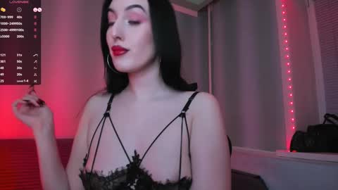 Snapshot of alice___mistress chatting on 12, 1, 2025 Miss Alice online show from 12, 1, 2025