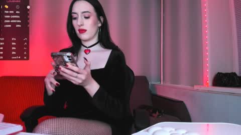 Snapshot of alice___mistress chatting on 26, 1, 2025 Miss Alice online show from 26, 1, 2025