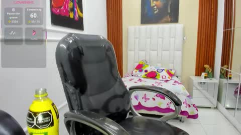 Snapshot of alice_bensoon chatting on 26, 5, 2026 ALICE BENSON online show from 26, 5, 2026