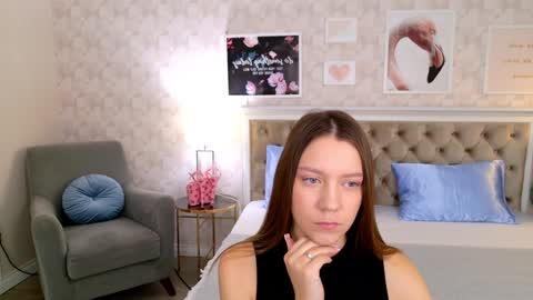 Alice in Wonderland  online show from 6, 2, 2025