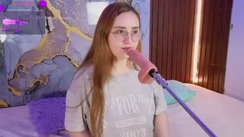 Snapshot of alice_cute77 chatting on 16, 7, 2026 Mey online show from 16, 7, 2026
