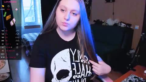 Alice 3 online show from 25, 11, 2025