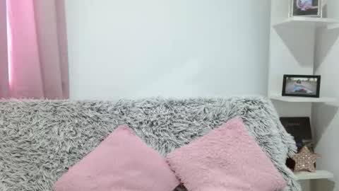 Snapshot of alice_dussan_ chatting on 18, 9, 2025 alice online show from 18, 9, 2025