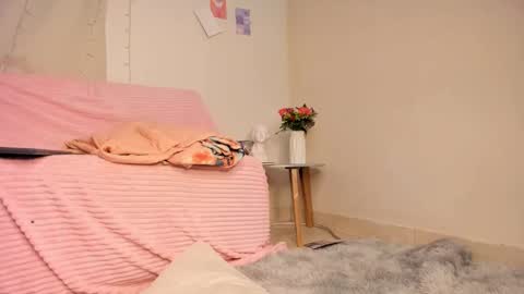 Snapshot of alice_guzman1 chatting on 7, 3, 2025 ALICE Alice guzman online show from 7, 3, 2025