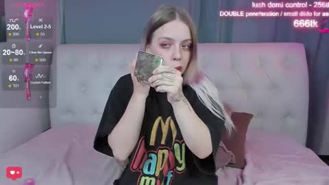 alice_halle online show from 20, 10, 2025