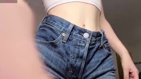 My name is Alice find out about me in the Fansly  online show from 11, 1, 2026