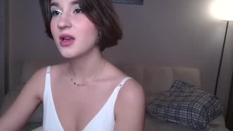Snapshot of alice_love_fuck chatting on 23, 9, 2025 Alice love fuck online show from 23, 9, 2025