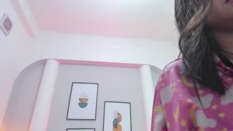 Snapshot of alice_moore11 chatting on 23, 4, 2026 Alice online show from 23, 4, 2026