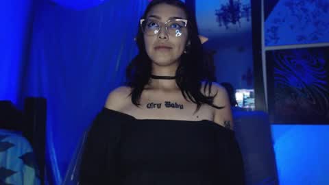      online show from 23, 1, 2025