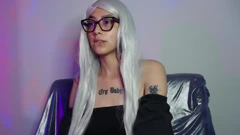      online show from 21, 12, 2025