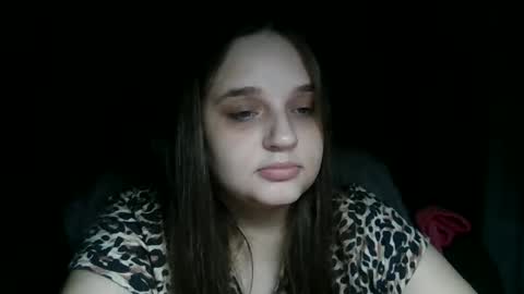 Snapshot of alice_shy14 chatting on 22, 10, 2025 Cristal online show from 22, 10, 2025