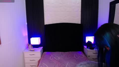 Alice online show from 3, 2, 2025