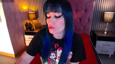 Snapshot of alice_sweetmomma chatting on 30, 4, 2026 Alice online show from 30, 4, 2026