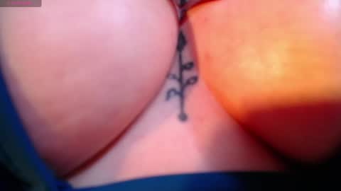 Snapshot of alice_sweetmomma chatting on 7, 5, 2026 Alice online show from 7, 5, 2026
