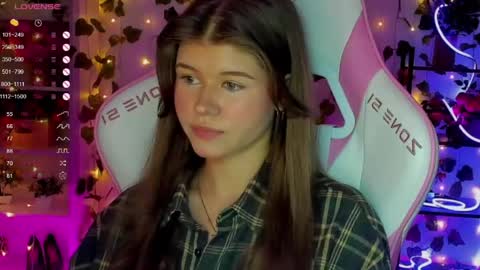 Alice online show from 16, 4, 2026