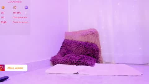 Alice  online show from 12, 12, 2024