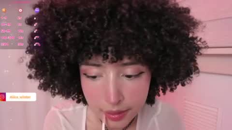 Snapshot of alice_wiinter chatting on 26, 6, 2026 Alice online show from 26, 6, 2026