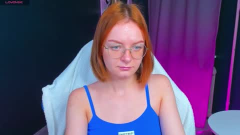 Snapshot of alice_willson chatting on 8, 9, 2025 Cat online show from 8, 9, 2025