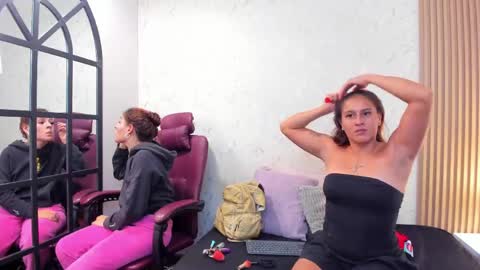 Snapshot of aliceandsia chatting on 10, 5, 2026 Alice and Asia online show from 10, 5, 2026