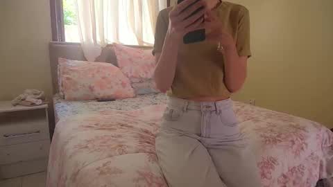 Alice DeLUCA online show from 31, 10, 2025