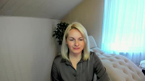 Alicee online show from 17, 12, 2024