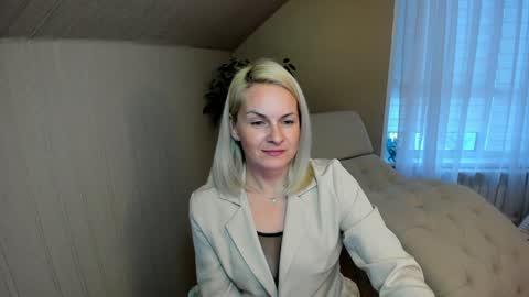Alicee online show from 20, 12, 2024