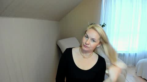 Alicee online show from 15, 1, 2025