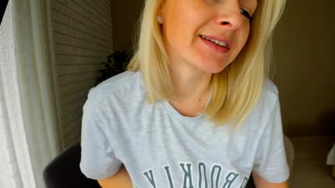 Alicee online show from 3, 2, 2025