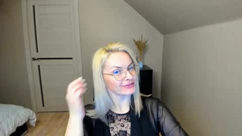 Alicee online show from 26, 2, 2025