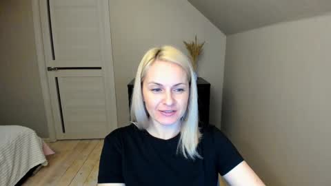 Alicee online show from 28, 2, 2025