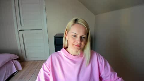 Alicee online show from 11, 3, 2025