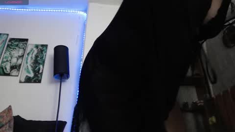 alicee_logan_ online show from 12, 9, 2025