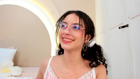 Snapshot of alicee_rodriguez chatting on 14, 1, 2025 alice online show from 14, 1, 2025