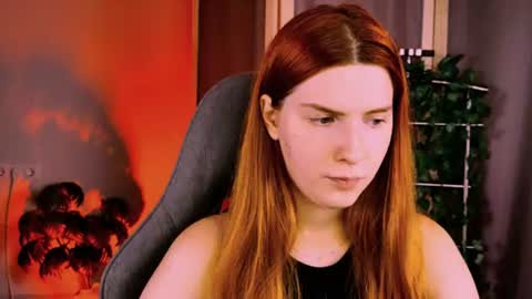 Snapshot of aliceinredsquare_ chatting on 2, 7, 2026 Alice online show from 2, 7, 2026