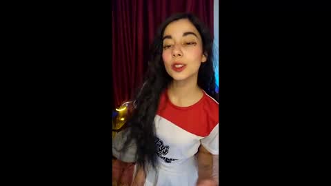 Alicekingdom online show from 6, 2, 2026