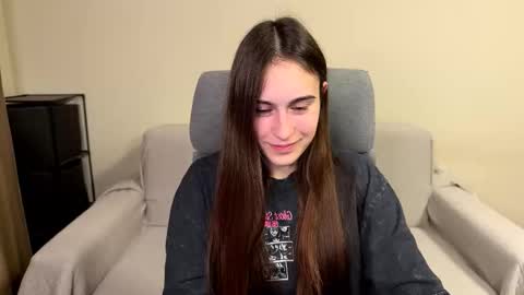 alicekollt online show from 25, 2, 2026