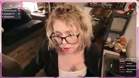 Alice Liddell online show from 14, 12, 2025