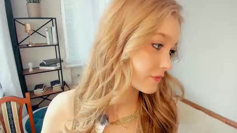 Snapshot of alicemelison chatting on 18, 2, 2026 Serena online show from 18, 2, 2026