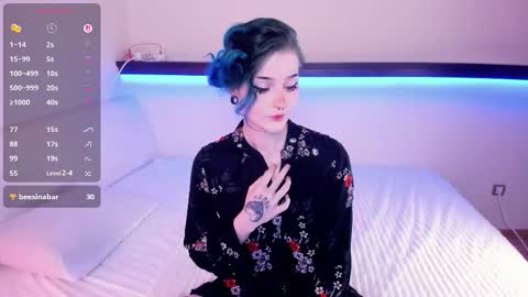 Snapshot of alicentity chatting on 5, 10, 2025 Alice online show from 5, 10, 2025