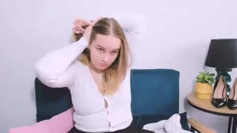 alicesensitive online show from 12, 1, 2026