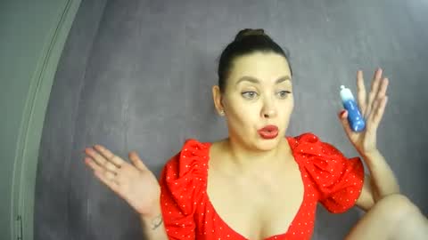 AlicexFresh online show from 2, 3, 2025