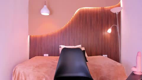 Snapshot of alicia_20_ chatting on 8, 3, 2025 Alice online show from 8, 3, 2025