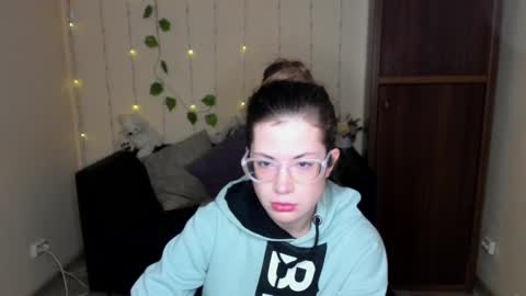 Alicia online show from 27, 1, 2025