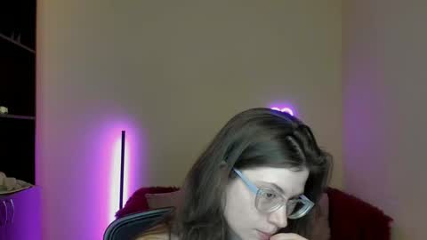 Alicia online show from 7, 3, 2025