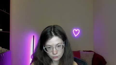 Alicia online show from 8, 3, 2025