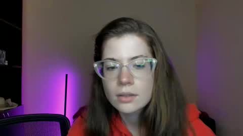 Alicia online show from 11, 3, 2025