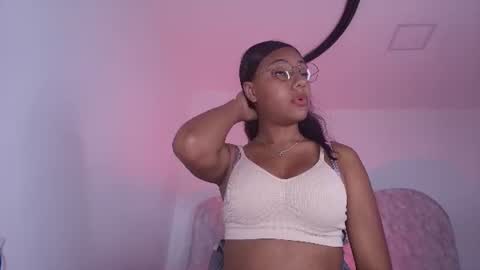 Snapshot of alicia_kyse chatting on 25, 6, 2026 Alicia Kyse online show from 25, 6, 2026
