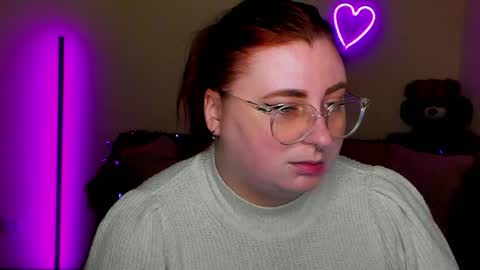 Snapshot of aliciaaared_kis chatting on 23, 4, 2026 Alicia online show from 23, 4, 2026