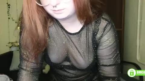 Snapshot of aliciaaared_kis chatting on 13, 5, 2026 Alicia online show from 13, 5, 2026
