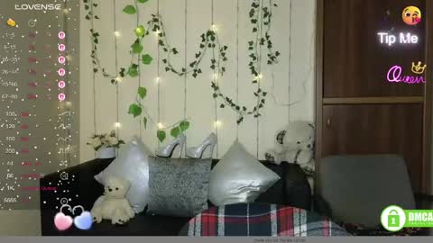 Snapshot of aliciaaared_kis chatting on 7, 6, 2026 Alicia online show from 7, 6, 2026